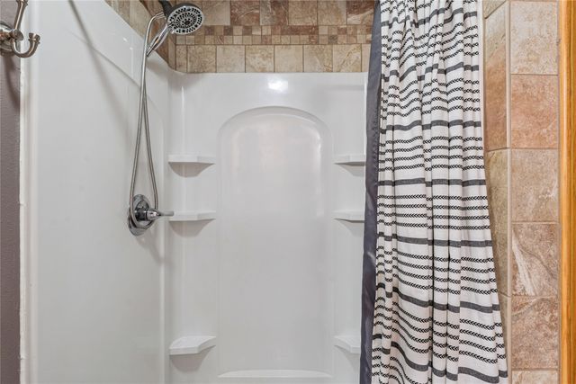 2801 SE Ridge Crest Street, Grimes, IA 50111