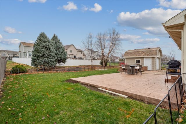 2801 SE Ridge Crest Street, Grimes, IA 50111