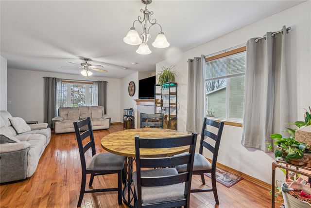 2801 SE Ridge Crest Street, Grimes, IA 50111