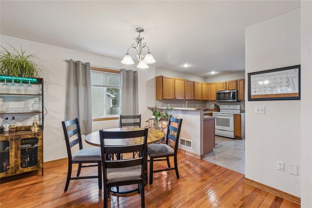 2801 SE Ridge Crest Street, Grimes, IA 50111