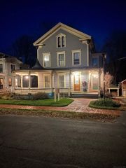15 South Main Street, New Milford, CT 06776