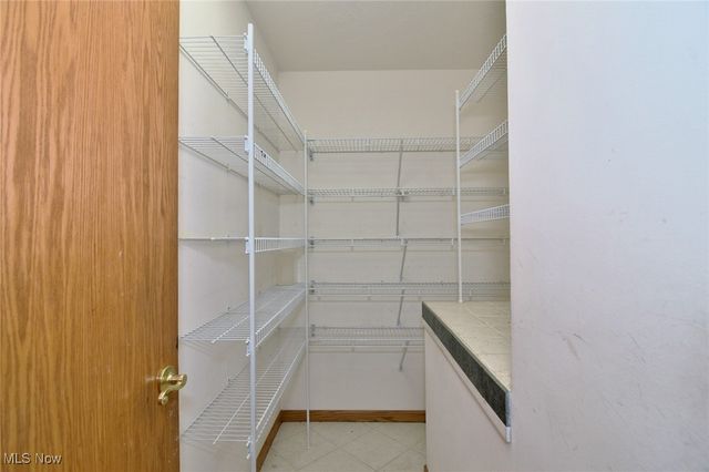 138 Bay Hill Drive, Wadsworth, OH 44281