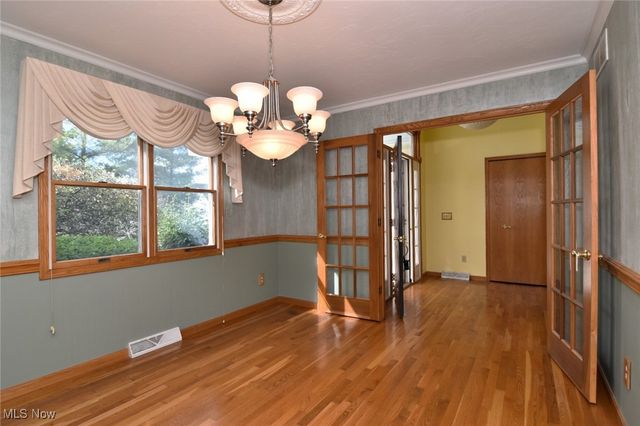 138 Bay Hill Drive, Wadsworth, OH 44281