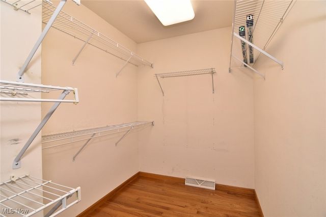 138 Bay Hill Drive, Wadsworth, OH 44281