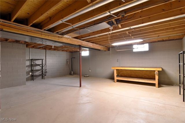 138 Bay Hill Drive, Wadsworth, OH 44281