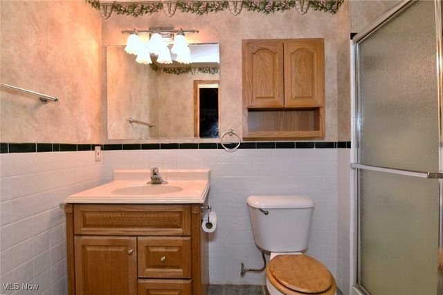 138 Bay Hill Drive, Wadsworth, OH 44281