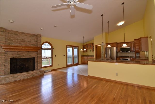 138 Bay Hill Drive, Wadsworth, OH 44281