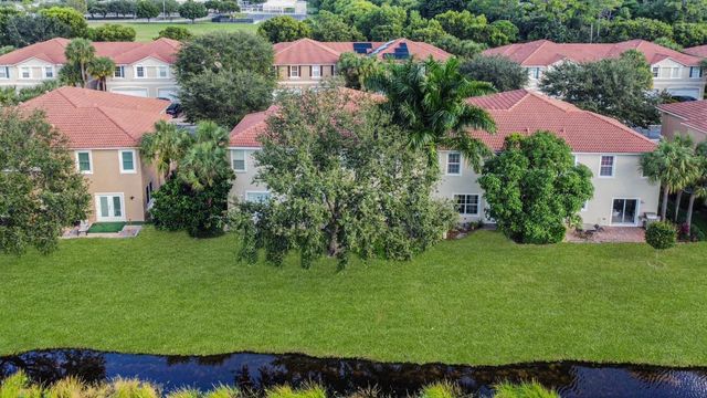 4406 Windmill Palm Way, Greenacres, FL 33463