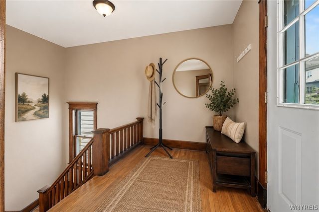 35 Elmview Place, Buffalo, NY 14207