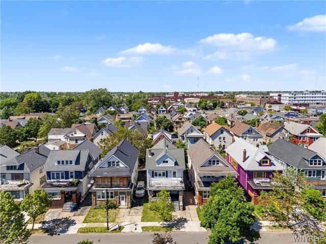 35 Elmview Place, Buffalo, NY 14207