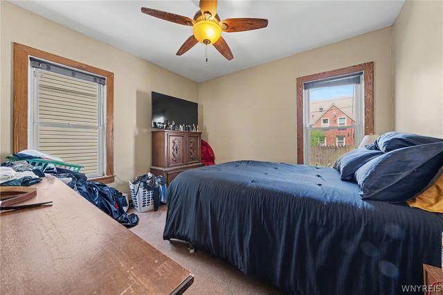 35 Elmview Place, Buffalo, NY 14207