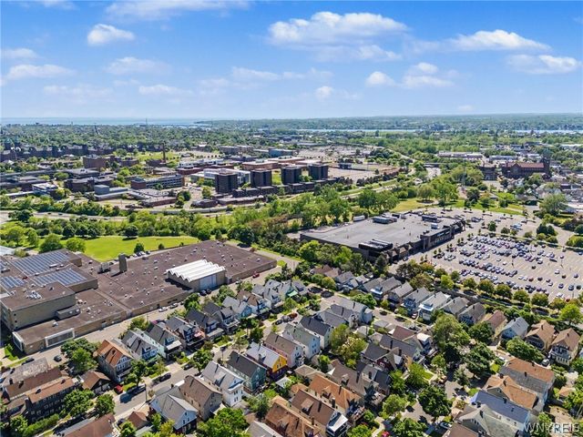 35 Elmview Place, Buffalo, NY 14207