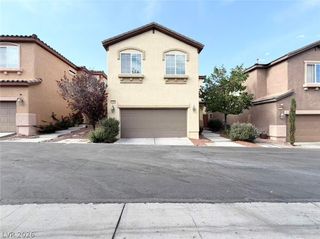 9328 Flowering Tulip Avenue, Las Vegas, NV 89166