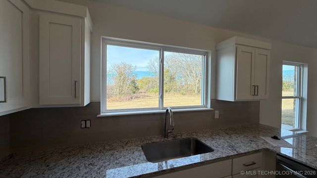 1441 E 149th Place S, Glenpool, OK 74033