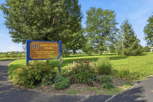 570 W Kristina Lane, Round Lake, IL 60073