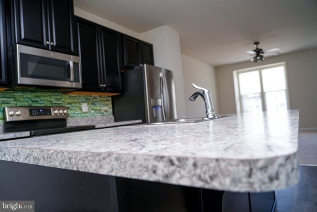 8450 DEVRIES LN, Spotsylvania, VA 22553