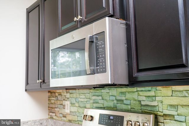 8450 DEVRIES LN, Spotsylvania, VA 22553