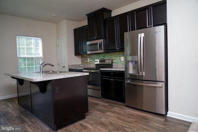 8450 DEVRIES LN, Spotsylvania, VA 22553