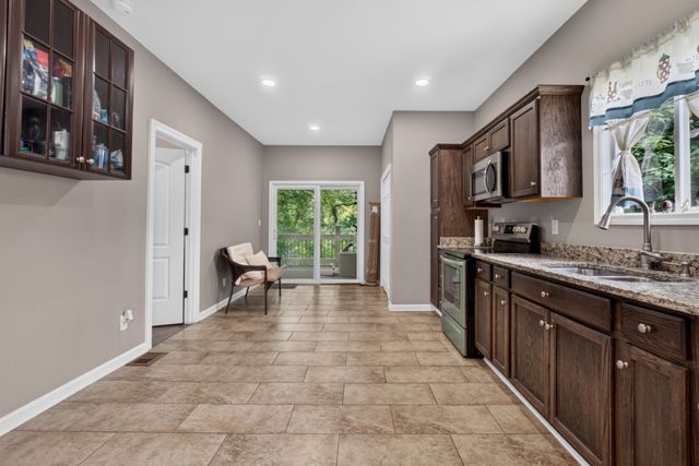 110 Edison St, Mcminnville, TN 37110
