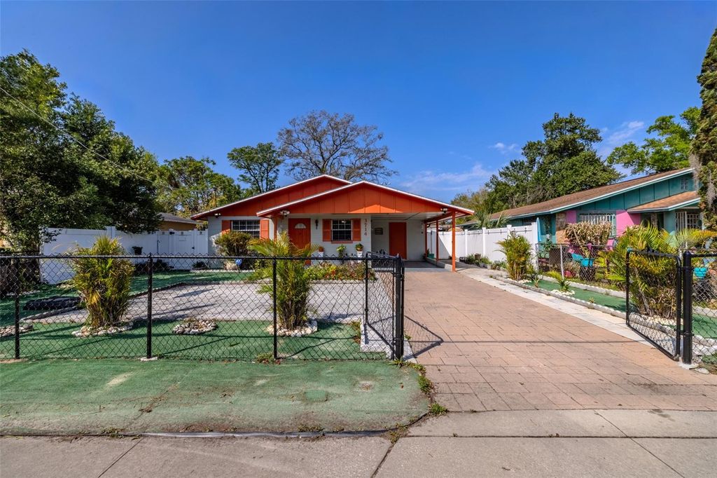 Image 30 of property listing at 3714 N 55TH STREET, Tampa, FL 33619