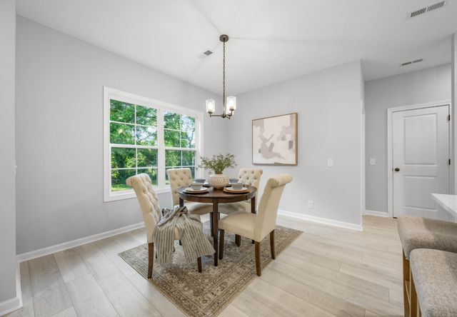 264 Kildeer Dr, Clarksville, TN 37040
