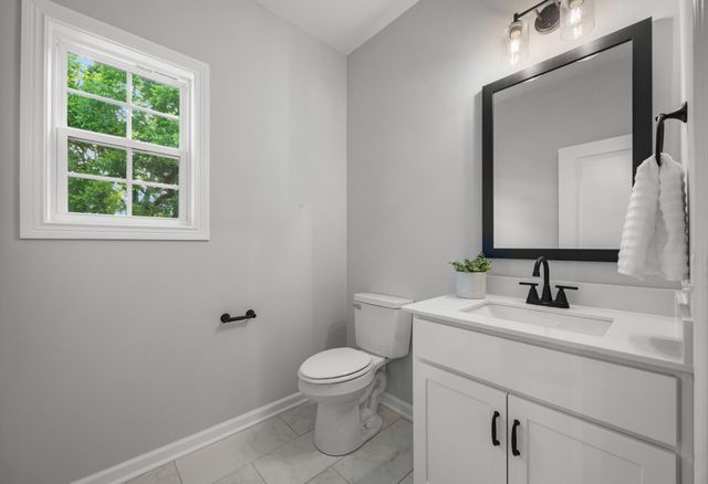 264 Kildeer Dr, Clarksville, TN 37040