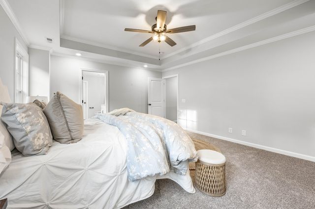 264 Kildeer Dr, Clarksville, TN 37040