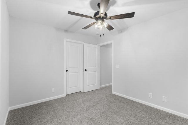 264 Kildeer Dr, Clarksville, TN 37040
