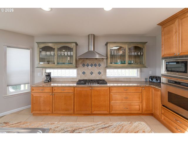 3356 Beach Loop Drive, Bandon, OR 97411