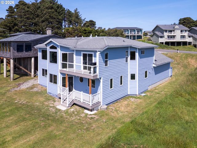 3356 Beach Loop Drive, Bandon, OR 97411