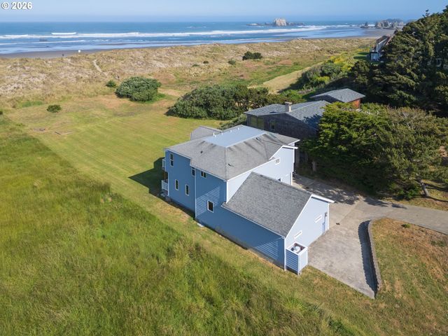3356 Beach Loop Drive, Bandon, OR 97411