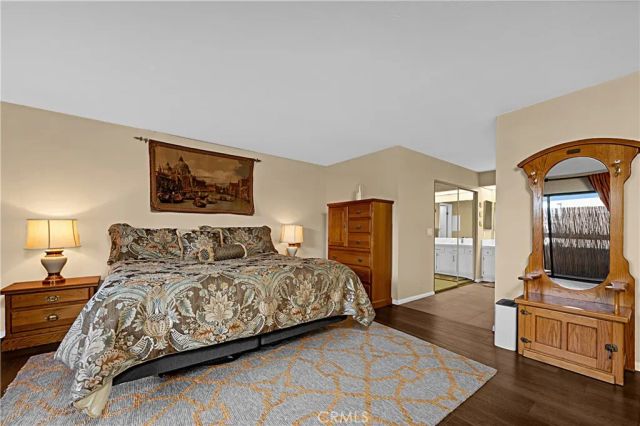 5001 E Atherton 204, Long Beach, CA 90815