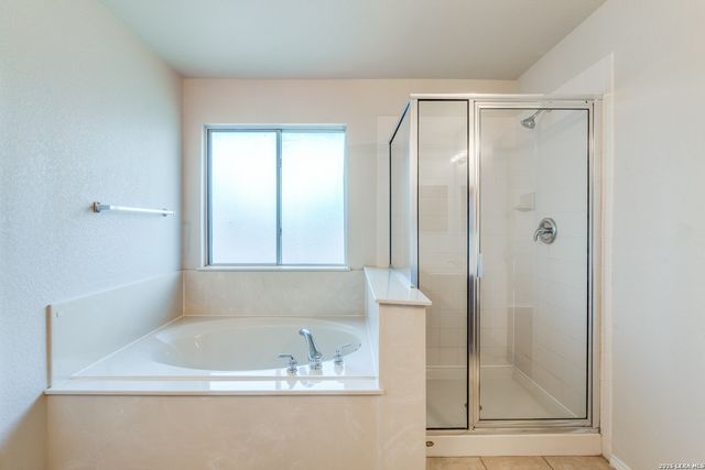 469 Silver Buckle, Schertz, TX 78154