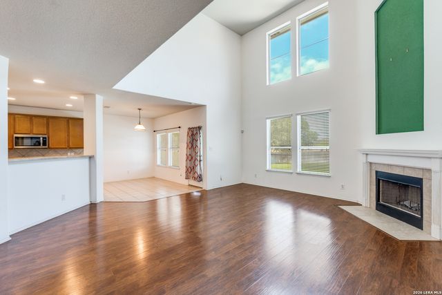 469 Silver Buckle, Schertz, TX 78154