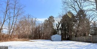 396 LINDEN ST, Moorestown, NJ 08057