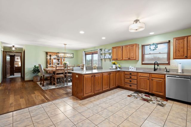 167 Wood Duck Drive, Valparaiso, IN 46385