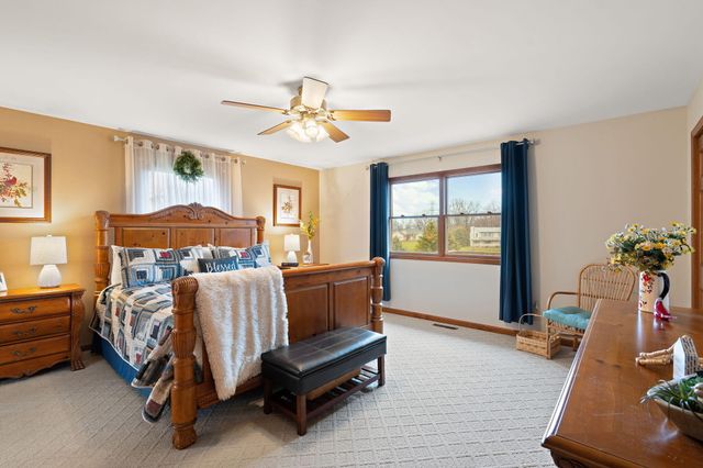 167 Wood Duck Drive, Valparaiso, IN 46385