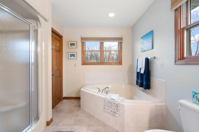 167 Wood Duck Drive, Valparaiso, IN 46385