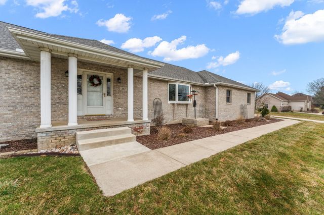 167 Wood Duck Drive, Valparaiso, IN 46385