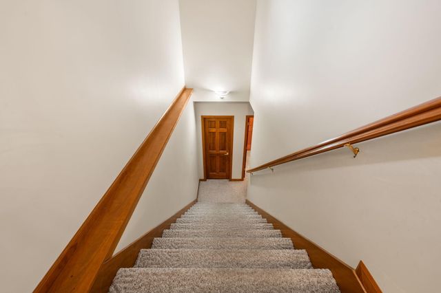 167 Wood Duck Drive, Valparaiso, IN 46385