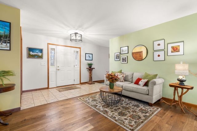 167 Wood Duck Drive, Valparaiso, IN 46385