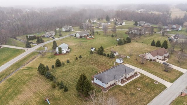 167 Wood Duck Drive, Valparaiso, IN 46385