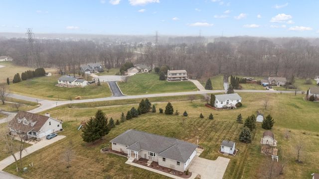 167 Wood Duck Drive, Valparaiso, IN 46385