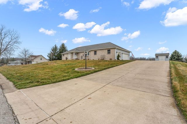 167 Wood Duck Drive, Valparaiso, IN 46385