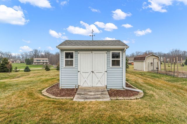 167 Wood Duck Drive, Valparaiso, IN 46385