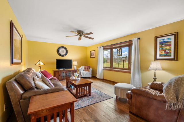 167 Wood Duck Drive, Valparaiso, IN 46385