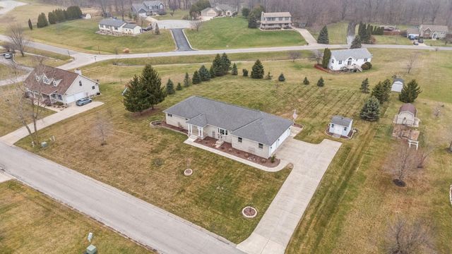 167 Wood Duck Drive, Valparaiso, IN 46385