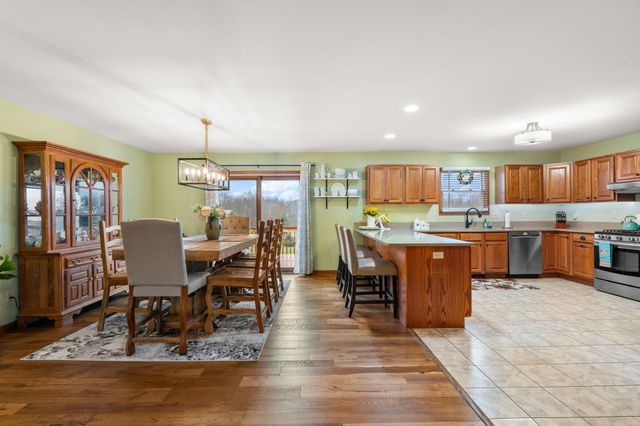 167 Wood Duck Drive, Valparaiso, IN 46385