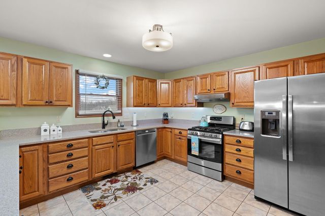 167 Wood Duck Drive, Valparaiso, IN 46385