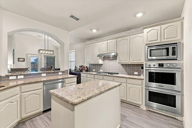2912 Alta, Grand Prairie, TX 75054